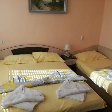 Вила Кичево Casa de Férias Varna